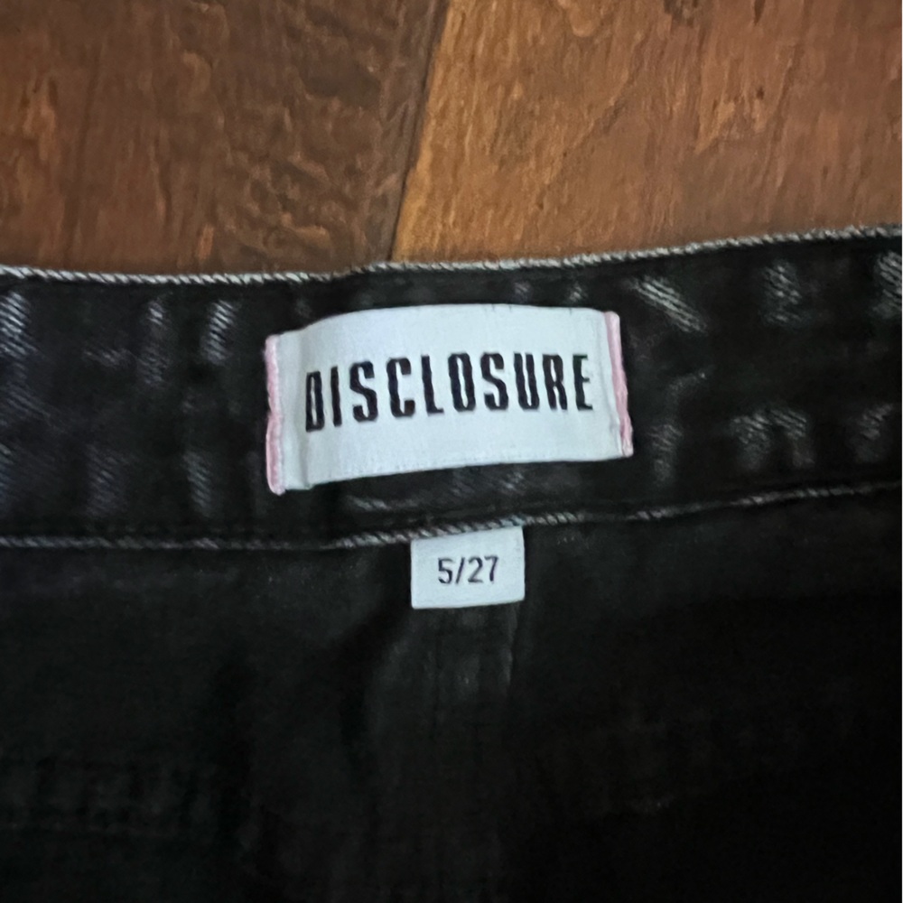 Women's Washed Black Wide-Leg Jeans - Picture 3 of 4